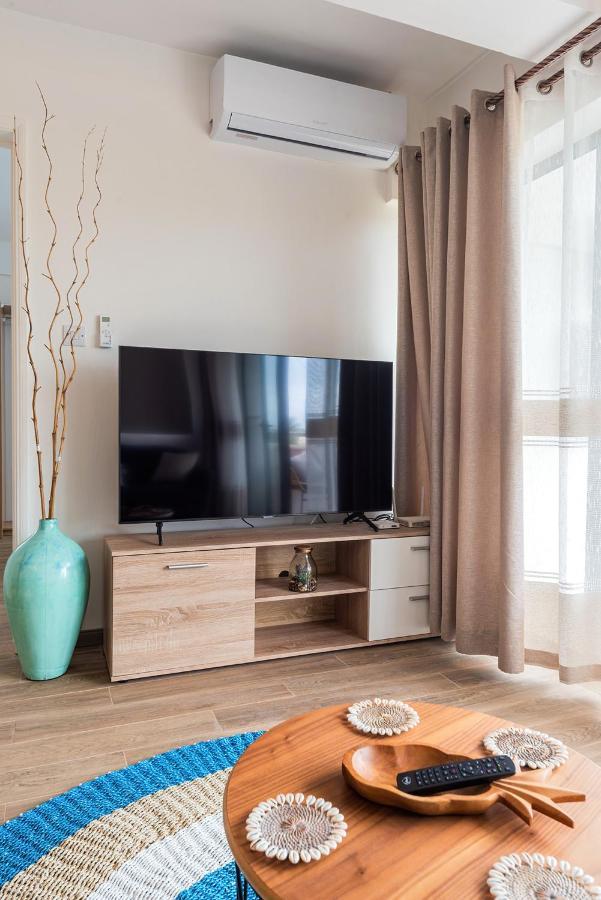 373 Wolmar Cosy And Modern Apartment- 200 Metres From The Beach And Supermarkets And Just Next To Domaine De Wolmar With Views Of Deers And Green Natural Park Flic-en-Flacq Eksteriør billede