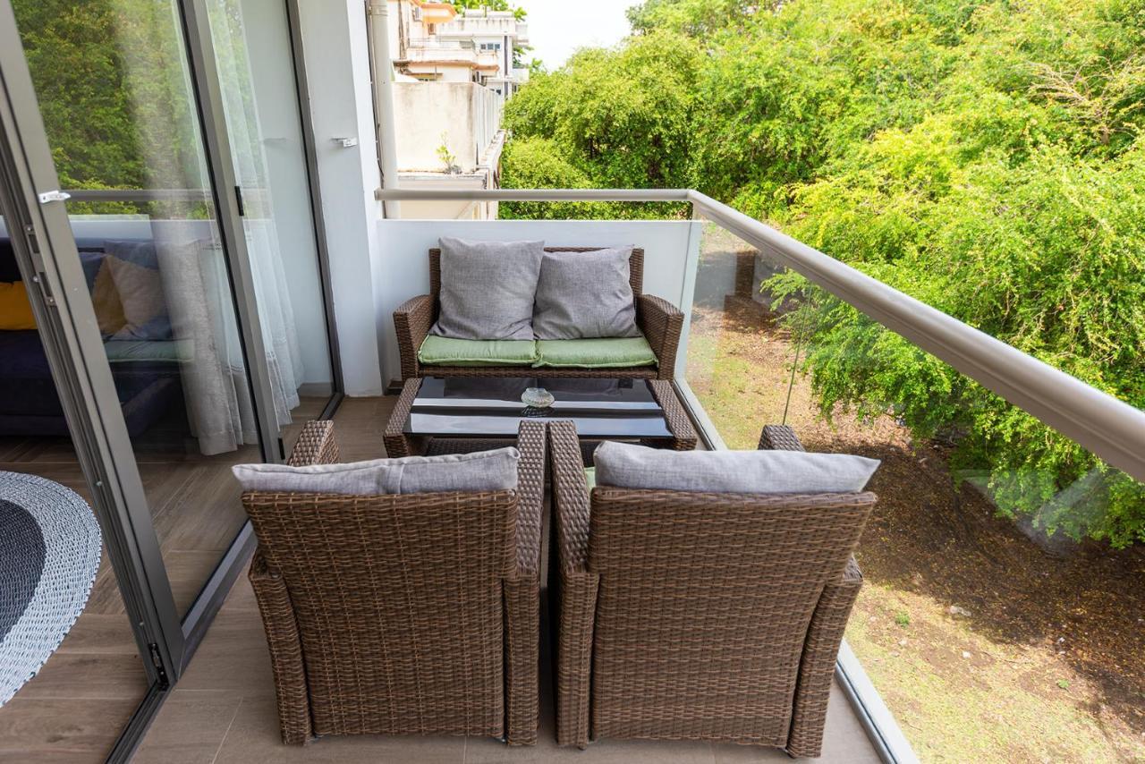 373 Wolmar Cosy And Modern Apartment- 200 Metres From The Beach And Supermarkets And Just Next To Domaine De Wolmar With Views Of Deers And Green Natural Park Flic-en-Flacq Eksteriør billede